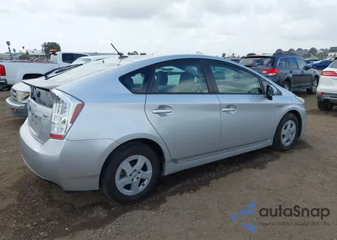 2011 Toyota Prius Two z USA, uszkodzony, nr VIN JTDKN3DUXB1432343